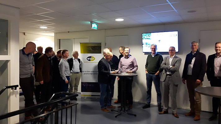 Beeld van de algemene ledenvergadering van WEST
