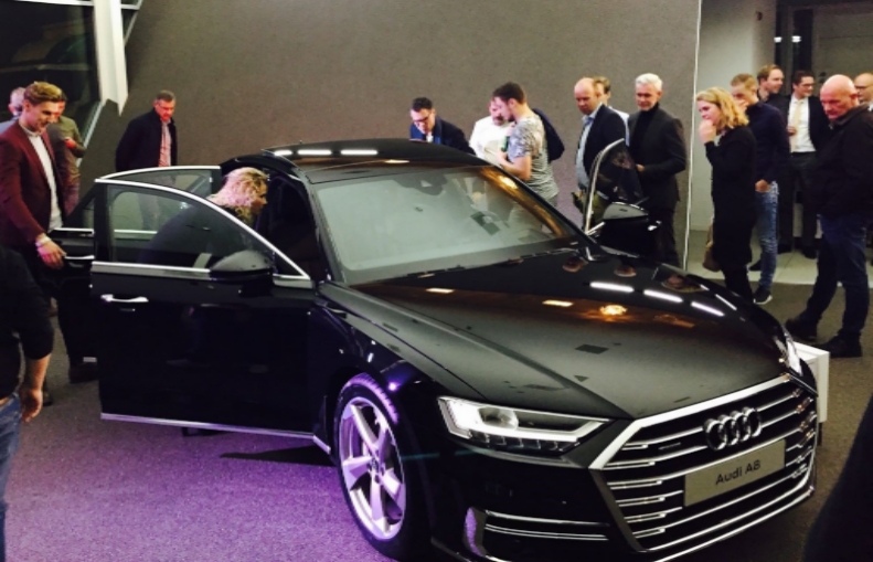 Daar is ie dan: de nieuwe Audi A8 in Groningen