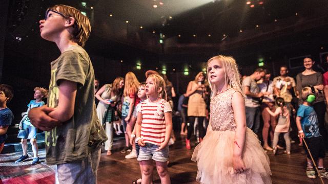 Win twee kaarten voor My First Festival op 28 december in De Oosterpoort