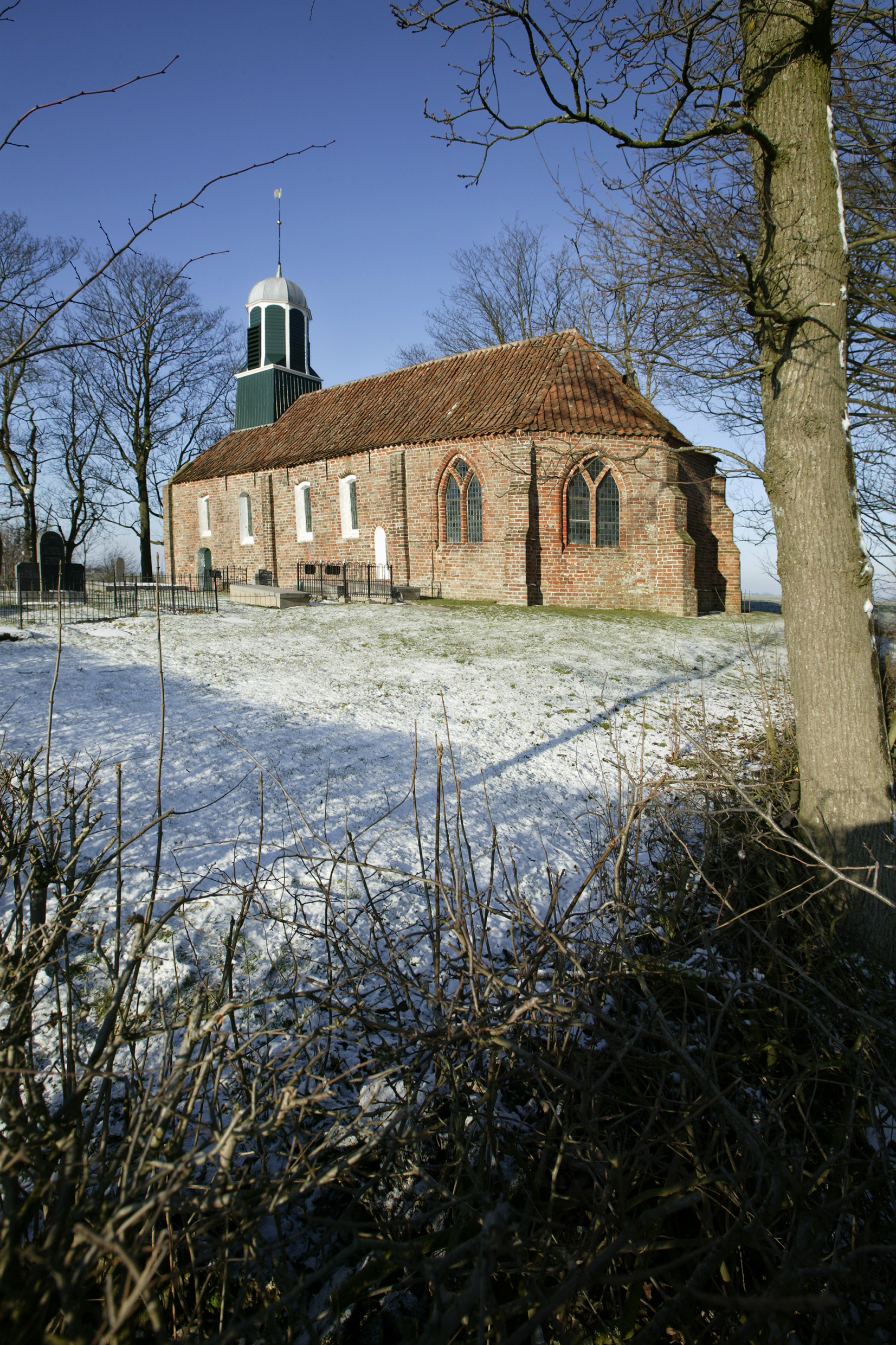 Slapen in dertiende eeuwse kerk in Groningen