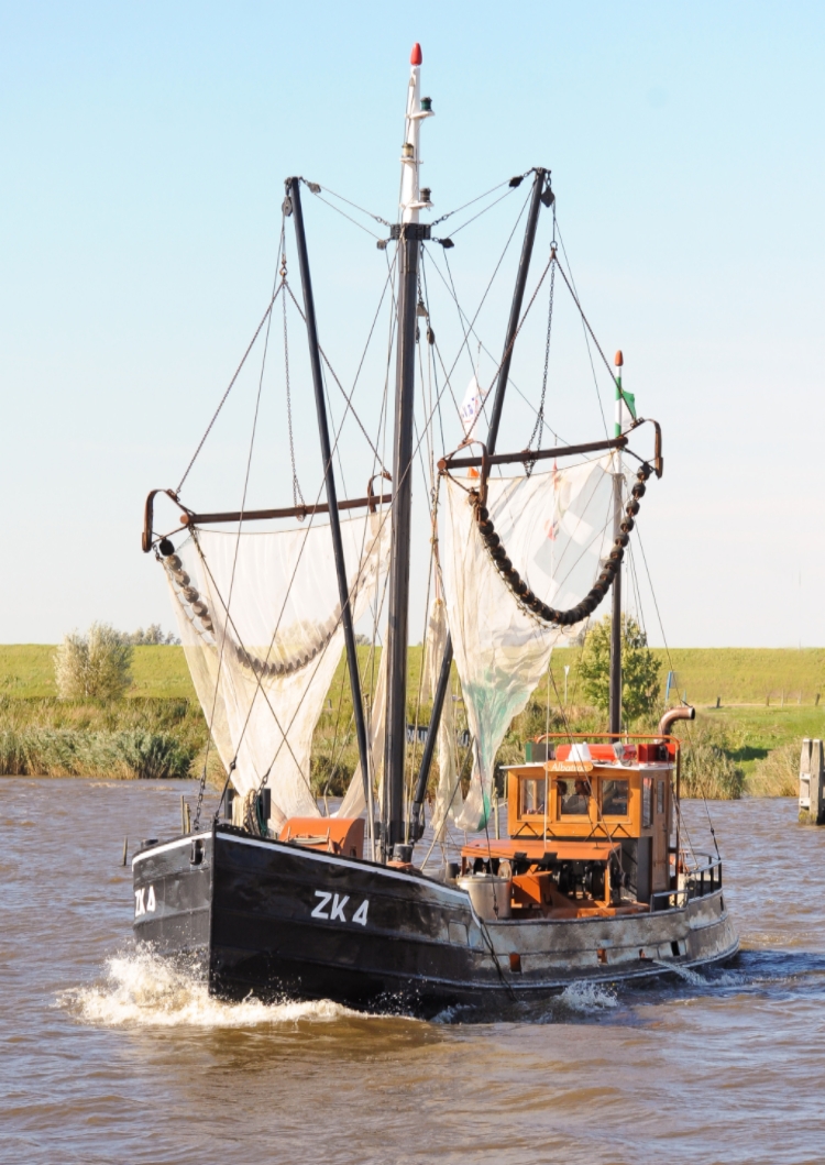 De ZK 4 Albatros van het Visserijmuseum Zoutkamp