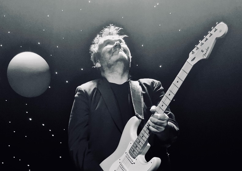 Daniël Lohues op planken Oosterpoort