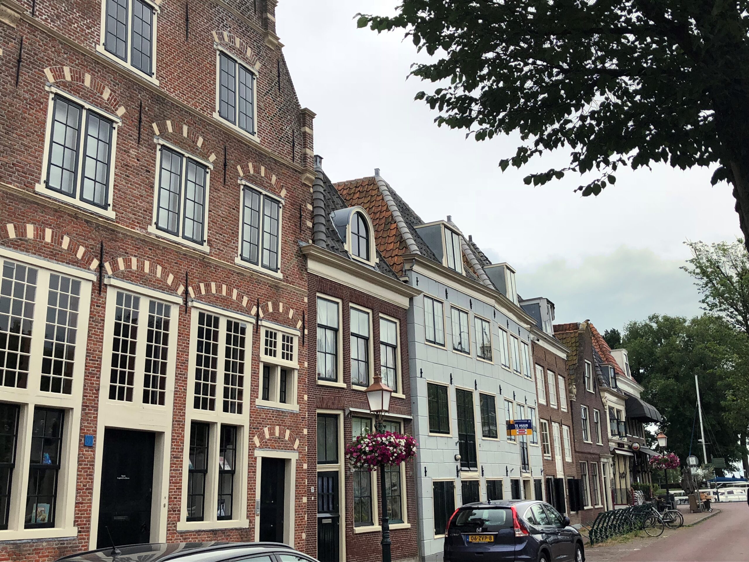 Commentaar: Historische sfeer terug aan Kattendiep