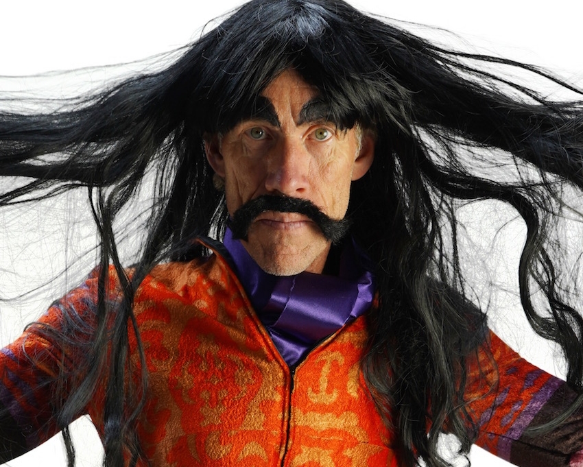 Beno Hofman kruipt in de huid van Plopatou