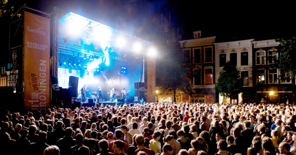 Groot 28 augustusconcert NNO op Ossenmarkt