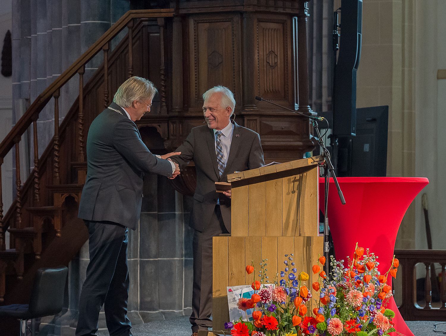 Sibrand Poppema (RUG) krijgt Erepenning van de stad Groningen