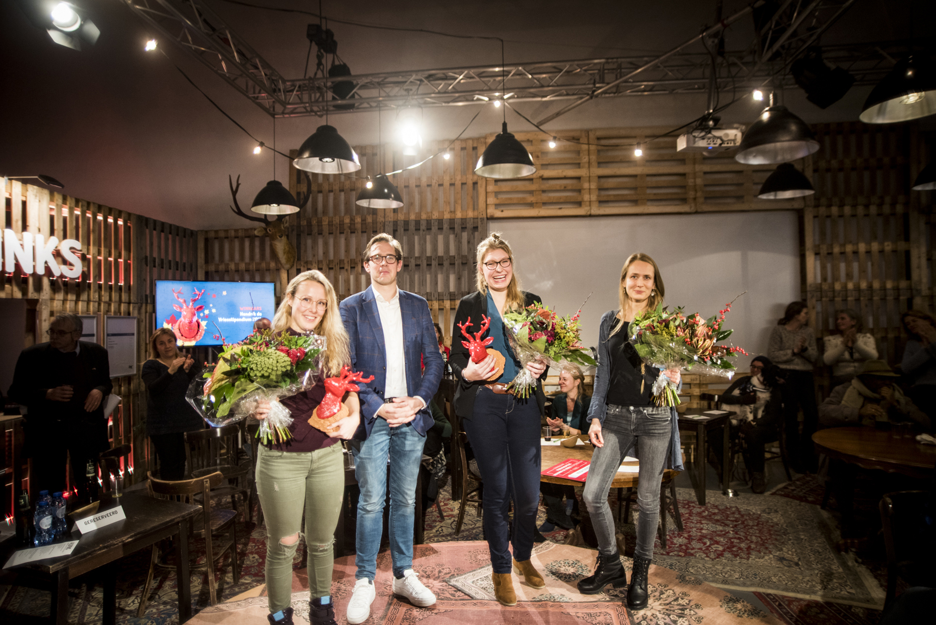 Esmé van den Boom en Marthe van de Grift winnen Hendrik de Vriesstipendium