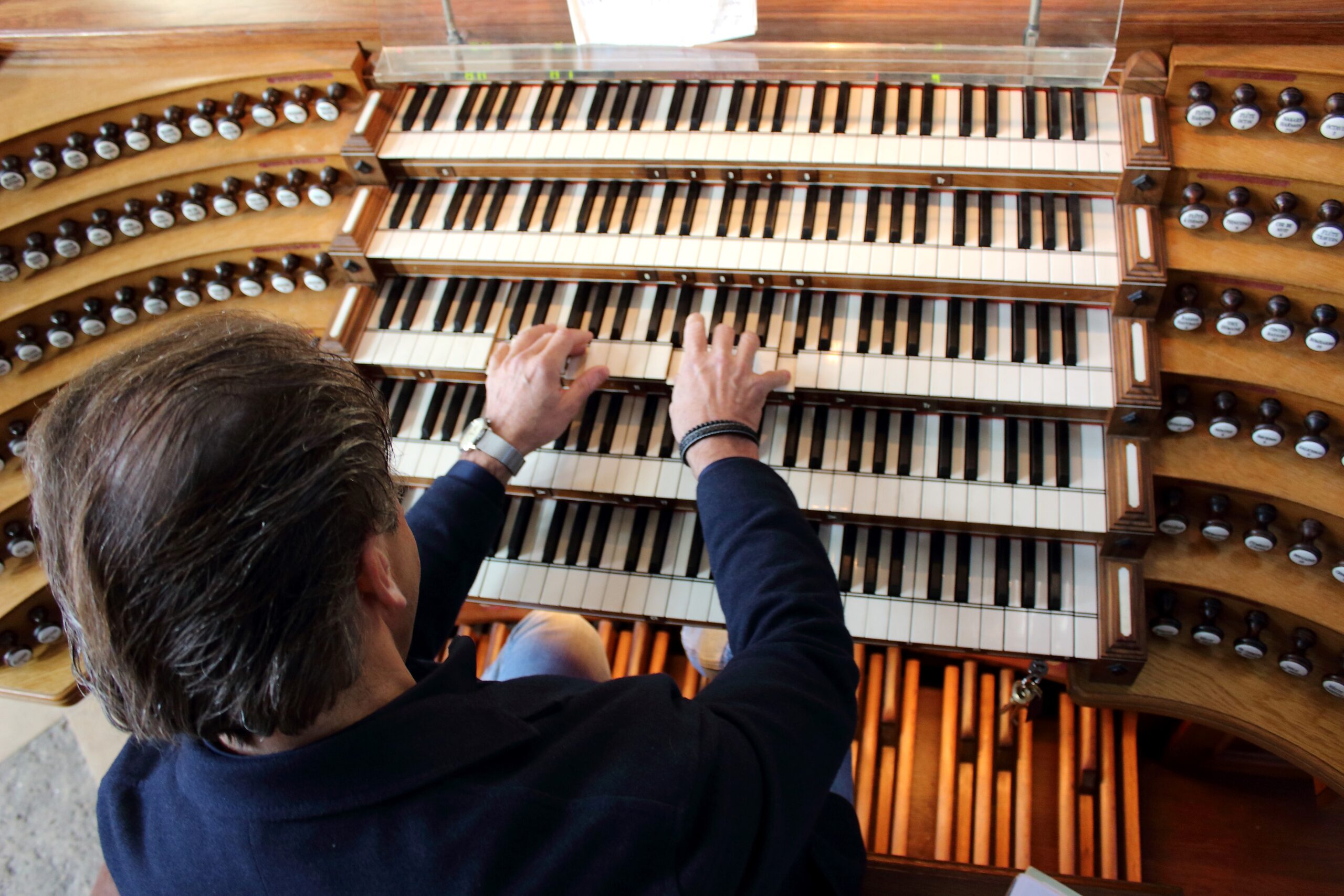 Organist Martin Mans geeft concert in Martinikerk