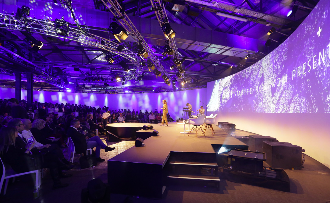 Groningse studenten van GDBC brachten vorige week samen met ondernemers een bezoek aan de 'Berlin Hub 2019', een digitaal Europees topfestival.