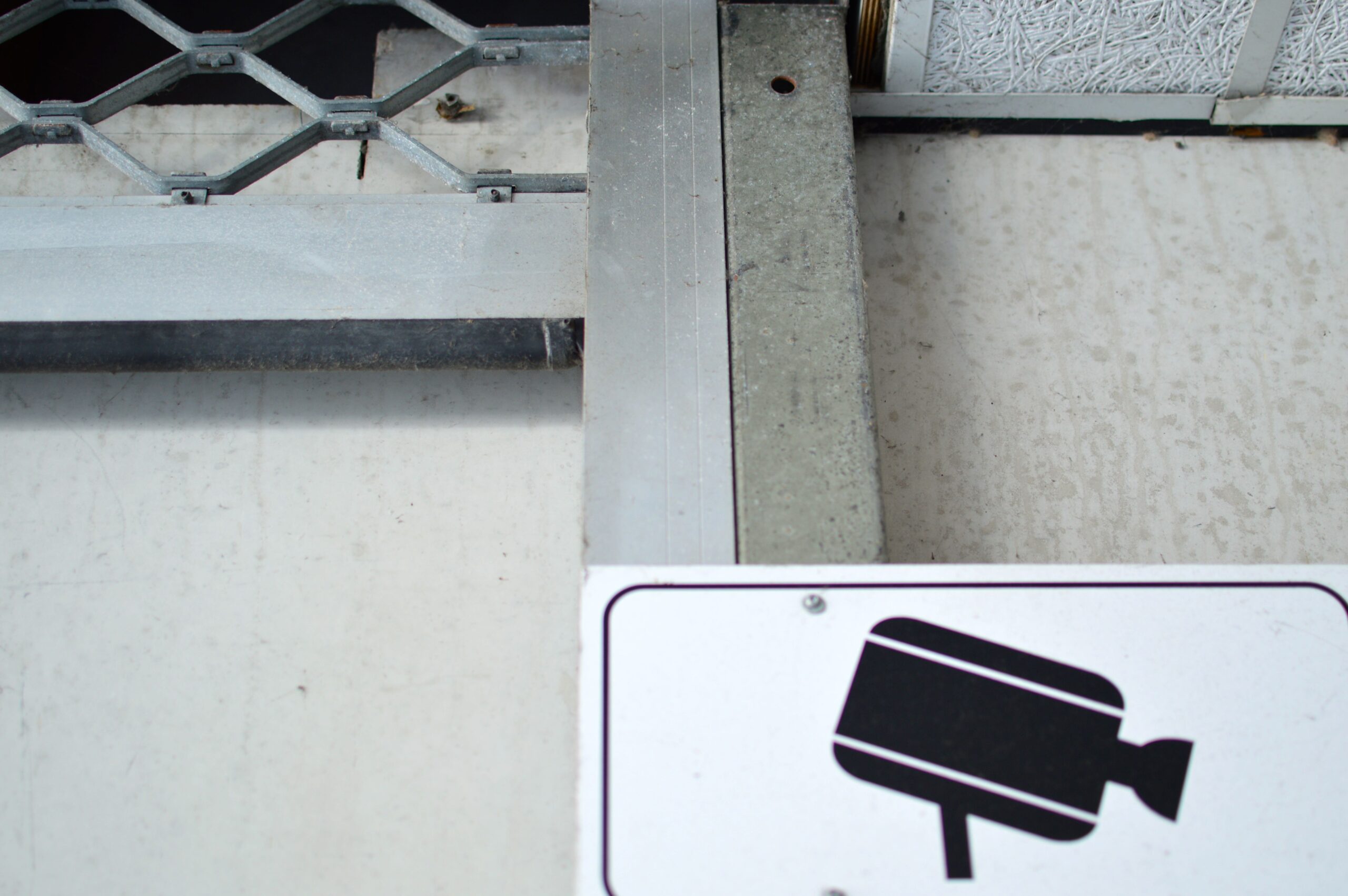 Televisievedette Marjolein Rover presenteert Kinö Klandestinø #8