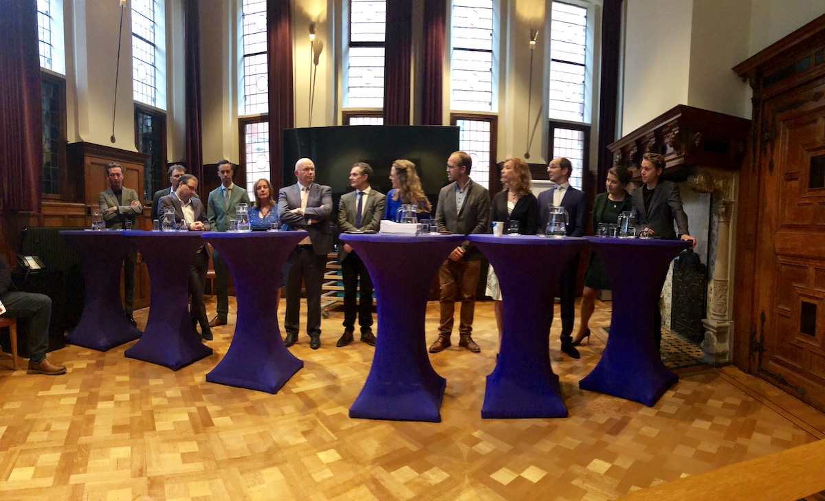 Veel vertrouwen bij nieuw college van GS; wie krijgt welke portefeuille?