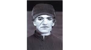 De politie liet deze compositietekening van de verdachte maken en verspreiden.