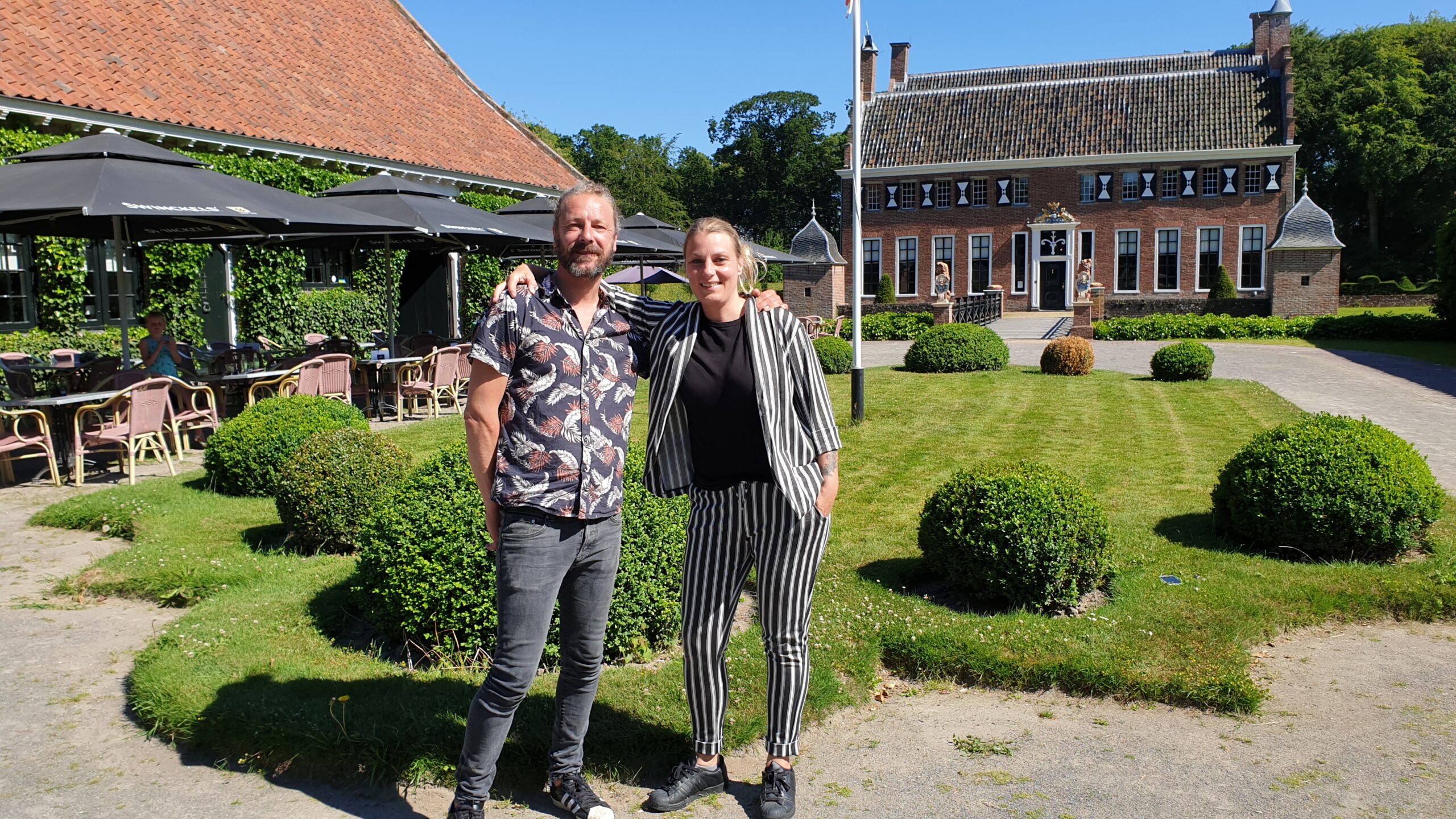 Nieuwe exploitanten restaurant Schathoes Menkemaborg in Uithuizen