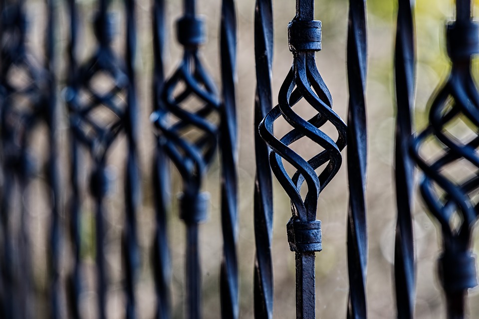 Sierhekwerk nodig voor de tuin?