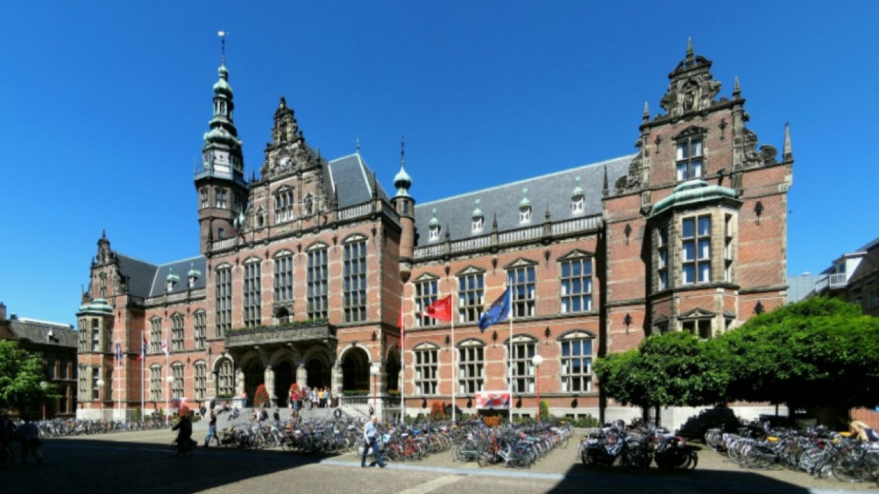 Aan de RUG promoveren al enkele jaren meer vrouwen dan mannen