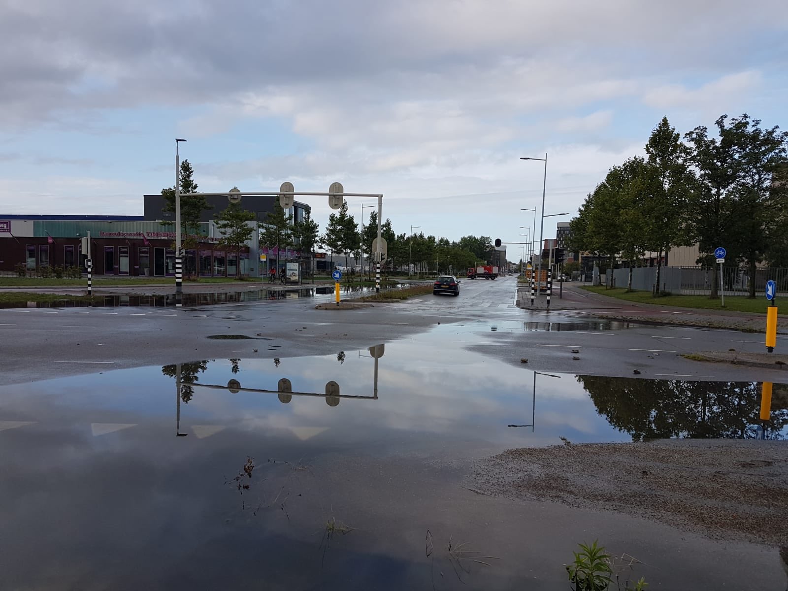 Lekkage bij Sontweg zet straten Groningen blank