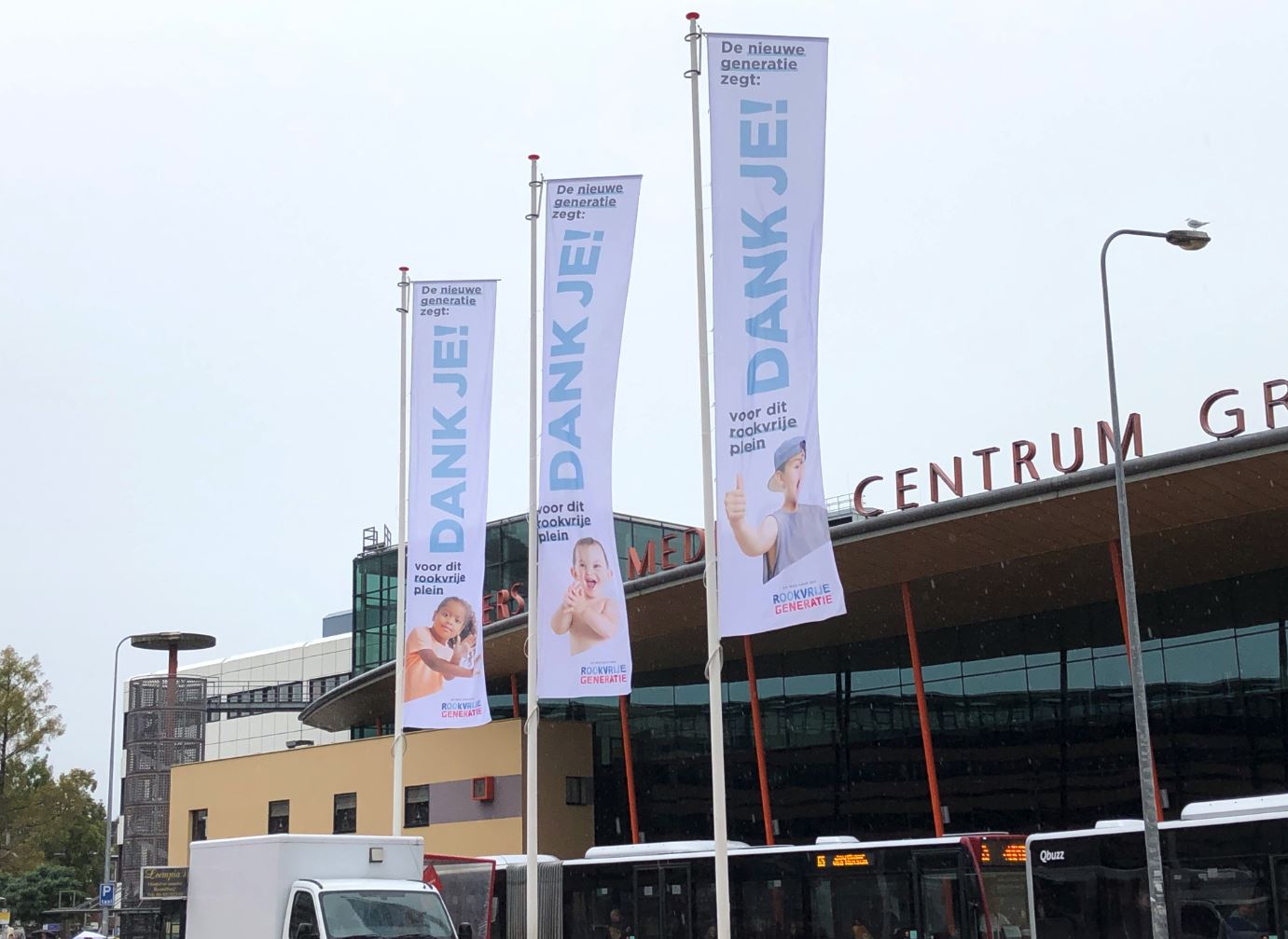 Hanzeplein nu officieus rookvrij