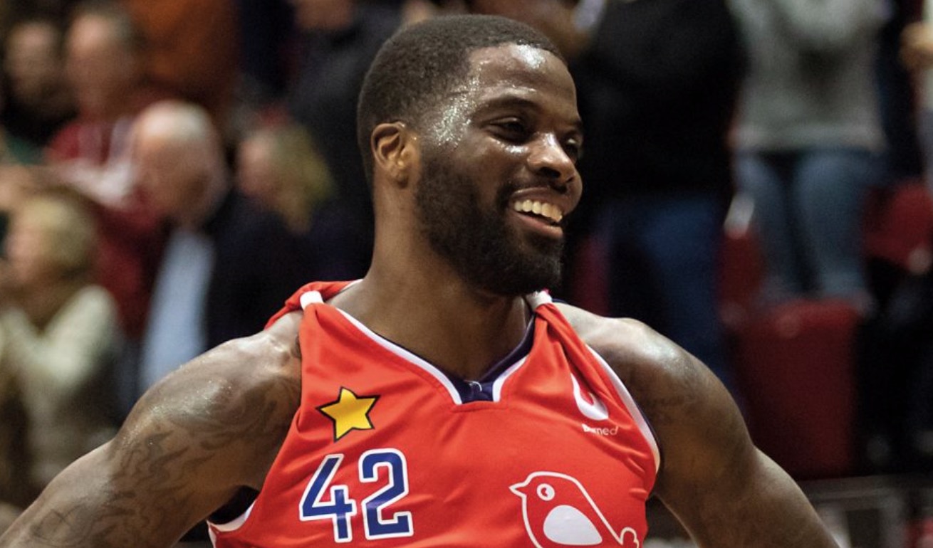 Donar voegt Vernon Taylor - oud-speler van Den Bosch - toe aan de selectie