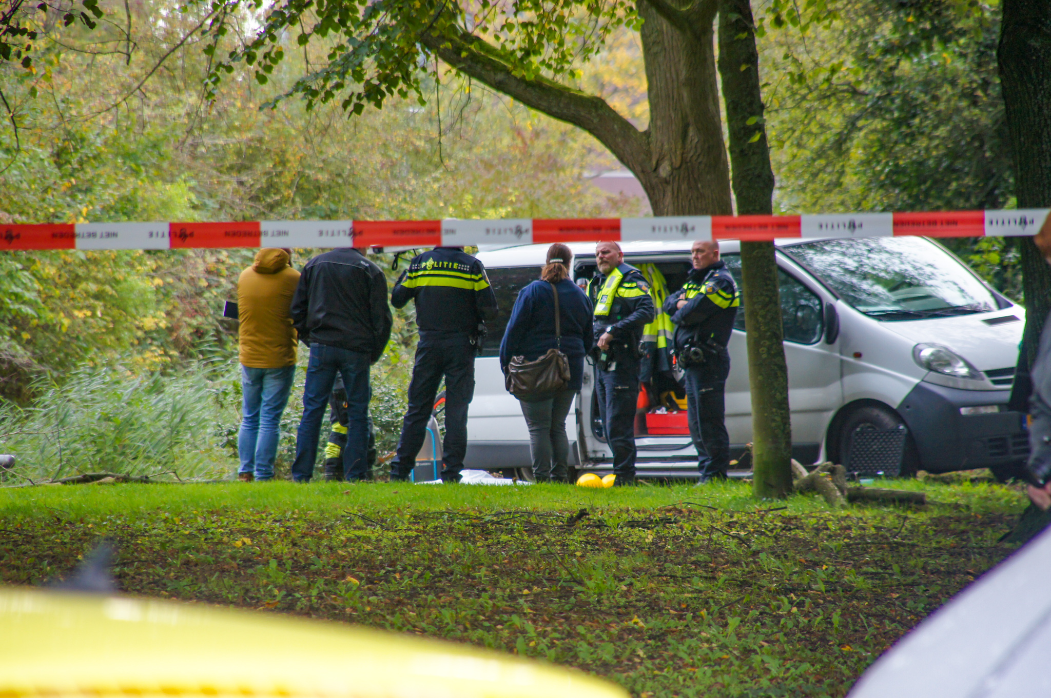 Overleden persoon aangetroffen in vijver Radiumstraat Vinkhuizen