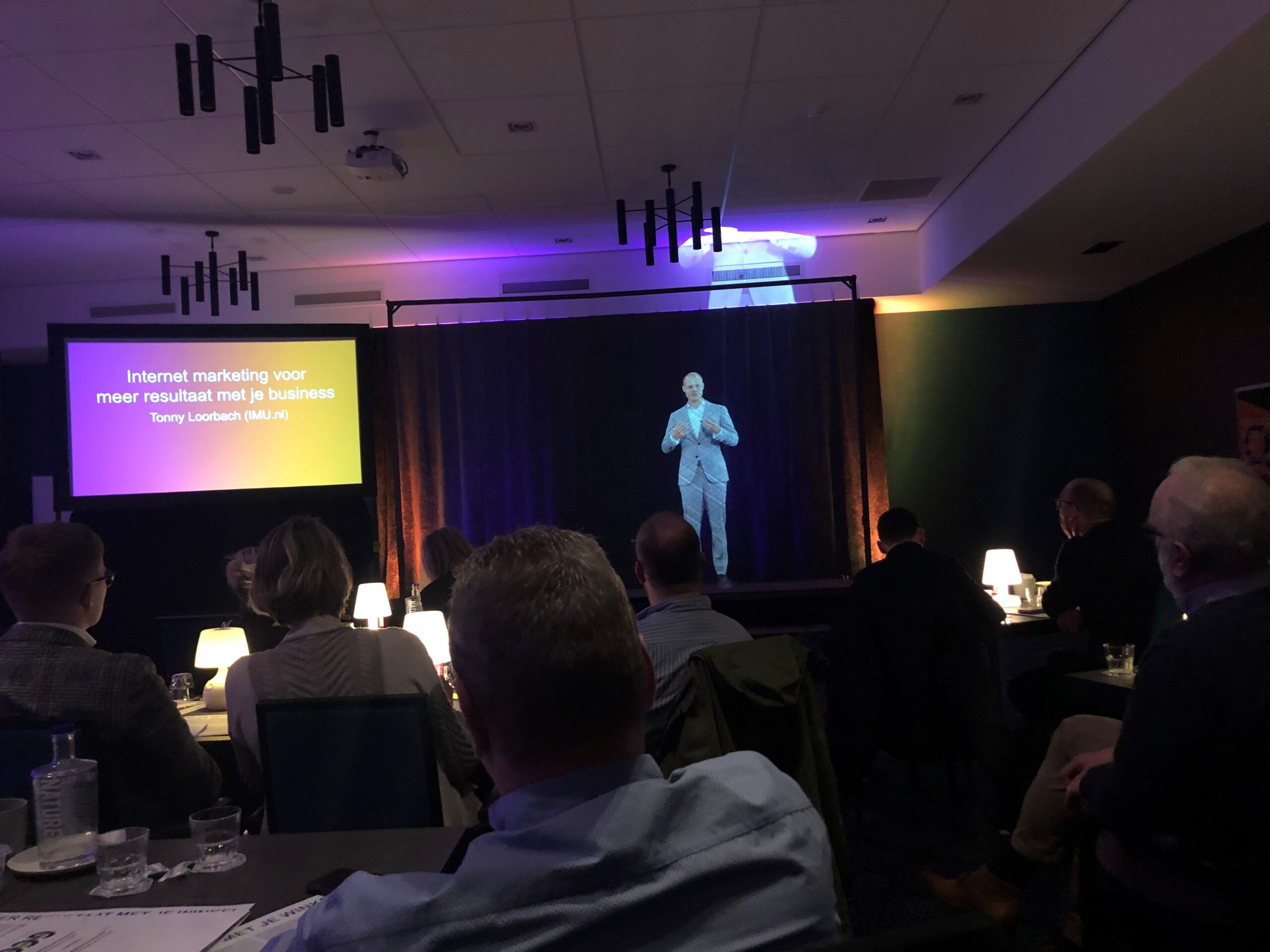 Leden Groningen City Club weten nu alles over ‘holografie’ en sociale media