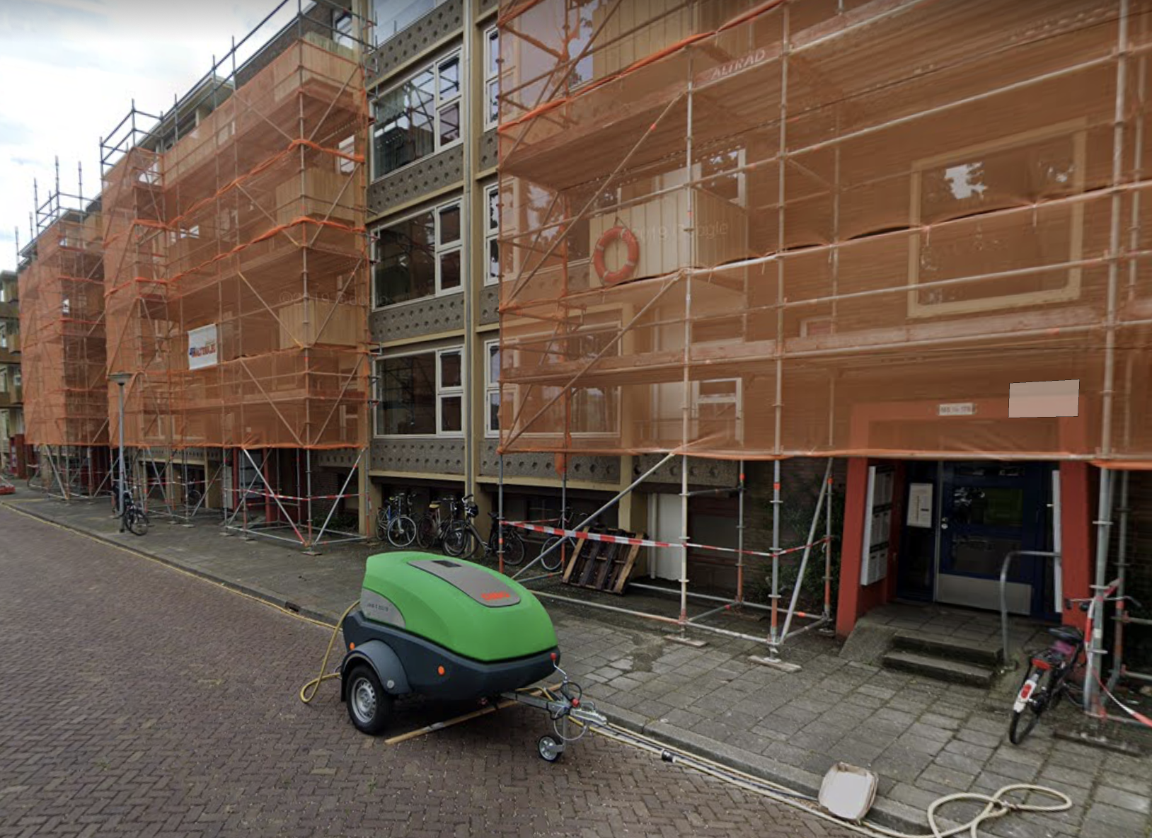 Huurders Westindischekade in Stad eisen vergoeding van woningcorporatie Lefier