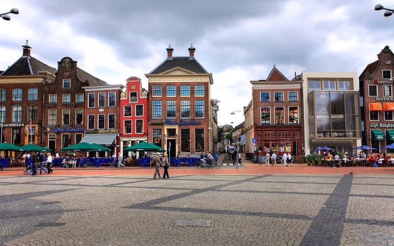 Nieuwe horeca-concept aan Grote Markt zuid-zijde: Werkman