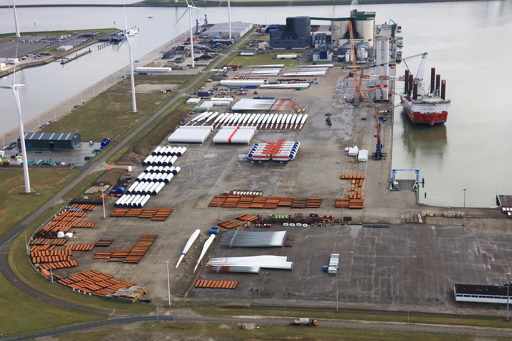 Eemshaven basishaven voor grootste windpark ter wereld