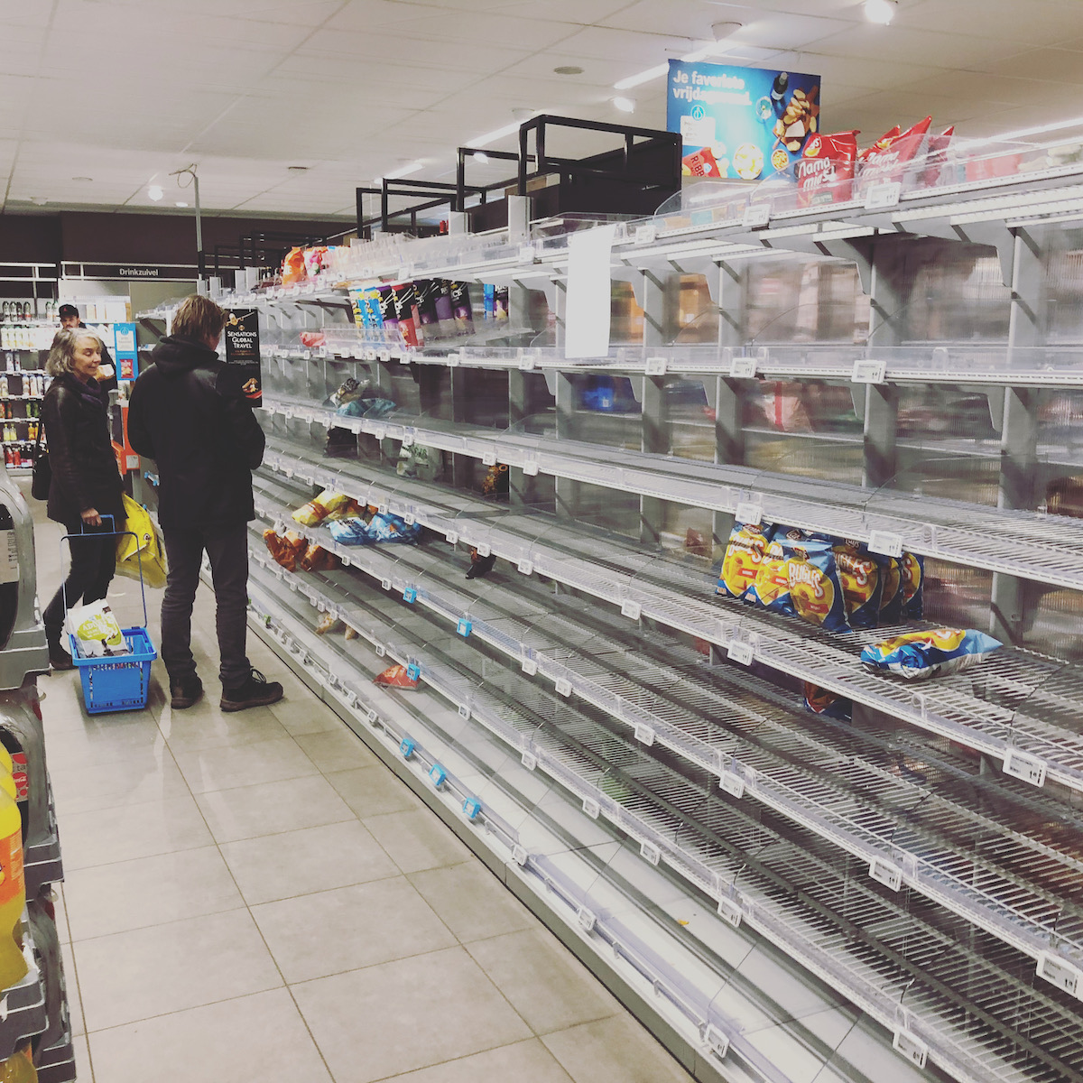 Supermarkten: ‘Haal alleen je gewone dagelijkse boodschappen’