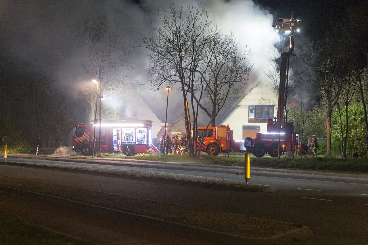 Hoogbejaarde vrouw (84) overleden bij woningbrand Groningerweg