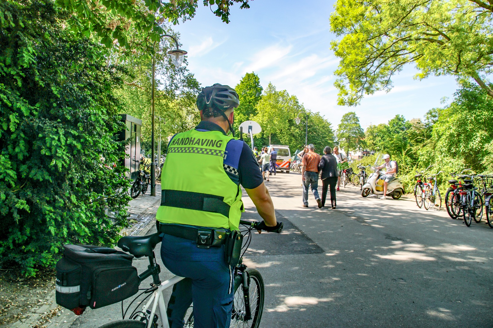 Raadsfracties: “Door tekort aan BOA’s in Groningen kan overlast niet adequaat worden bestreden”
