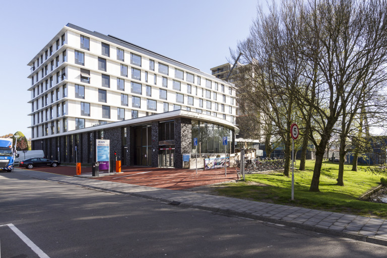 Woonzorgcentrum De Es dicht na coronabesmetting bij medewerker