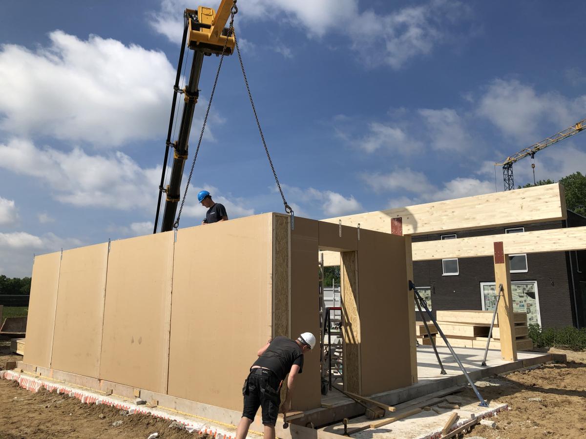Bouwen met Gronings stro: Duurzaam, natuurlijk en gezond