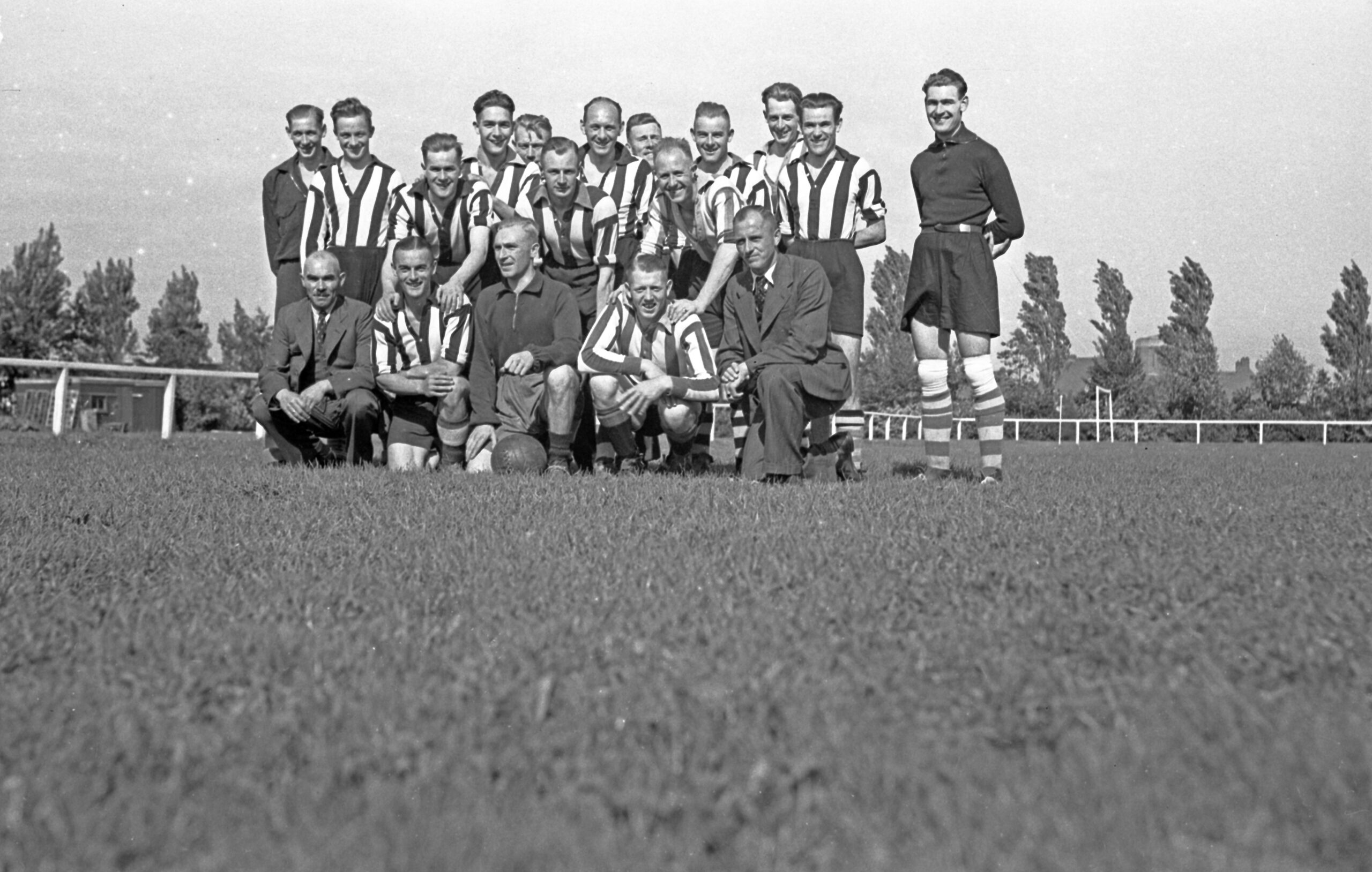 Wie weet er meer van Groningse voetballers die in de oorlog zijn omgekomen?