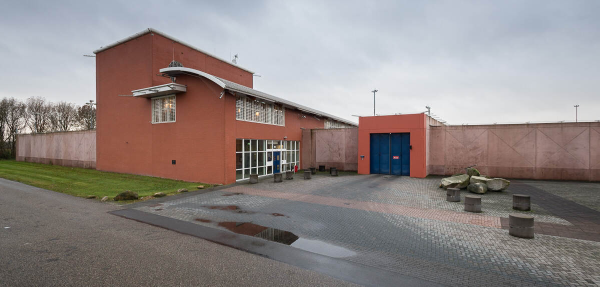 Honderden gevangenen in gevangenis Ter Apel in lockdown