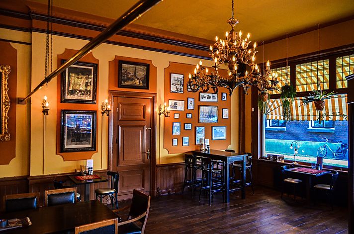 Huis de Beurs in ‘oud’ nieuw jasje tijdens lockdown, maar dat ging niet zonder slag of stoot