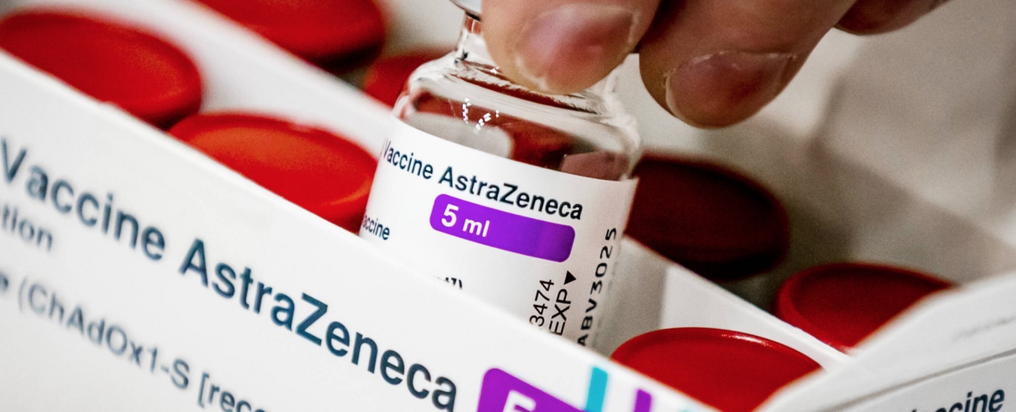 GGD Groningen gaat vanaf woensdag weer prikken met Astra Zeneca vaccin