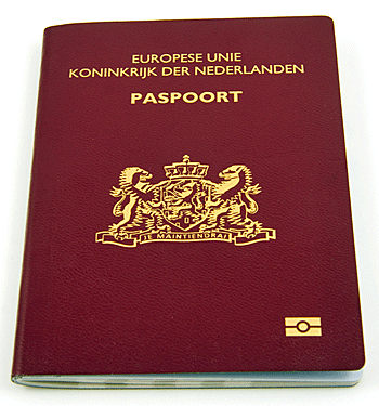 Omstreden ‘paspoortprofessor’ vertrokken bij Rijksuniversiteit Groningen