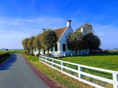 Oud woonhuis bij Aduarderzijl
