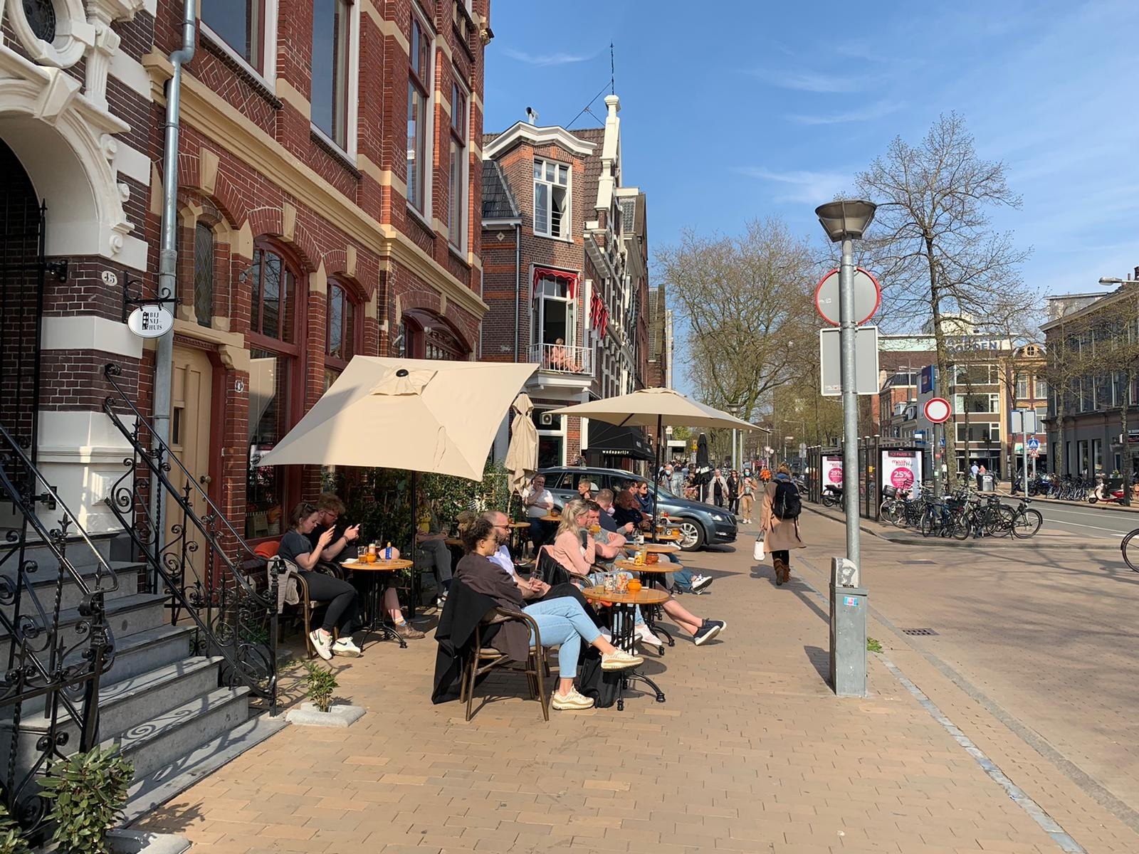 Terrasje op het Gedempte Zuiderdiep