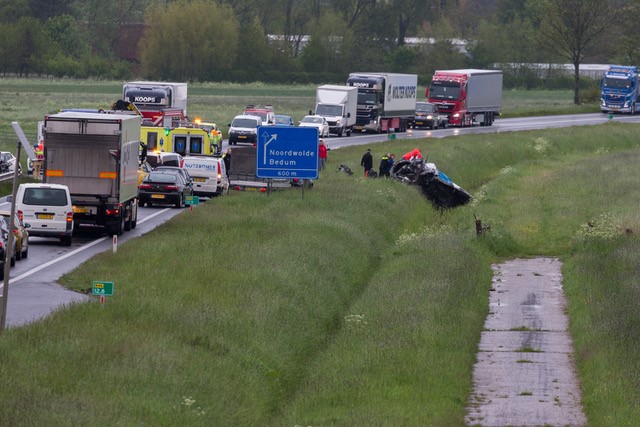 Dode en gewonde na ernstig ongeval N46; weg gedeeltelijk dicht
