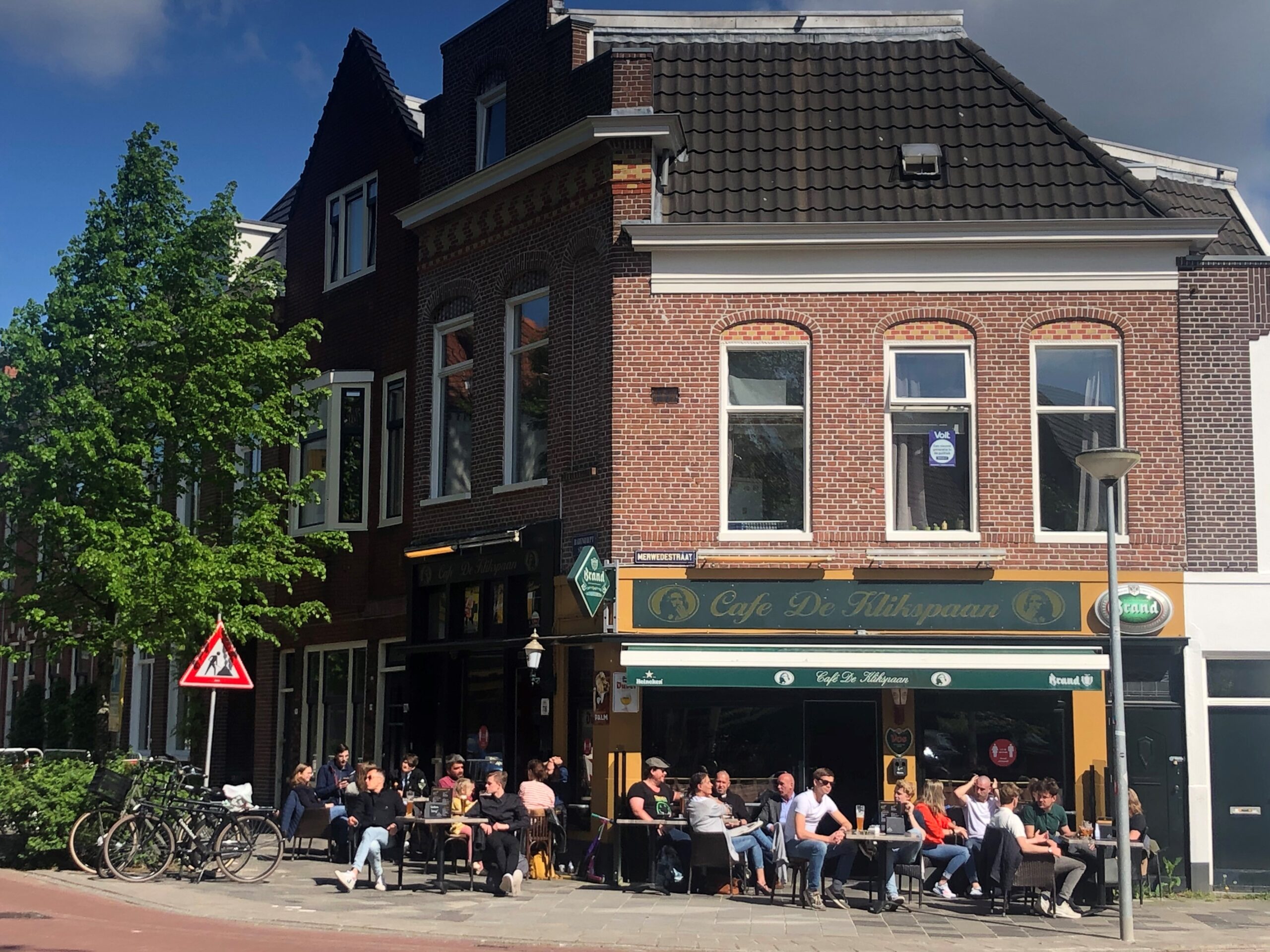 Vrijdagmiddag, café De Klikspaan