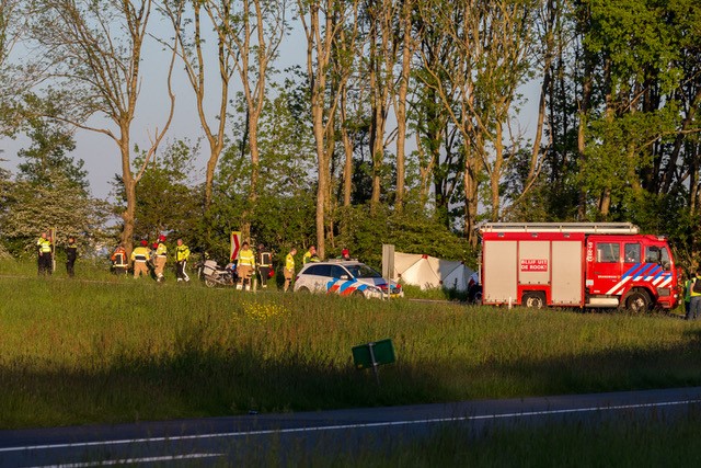 Dodelijk ongeluk op A28 bij afslag De Punt