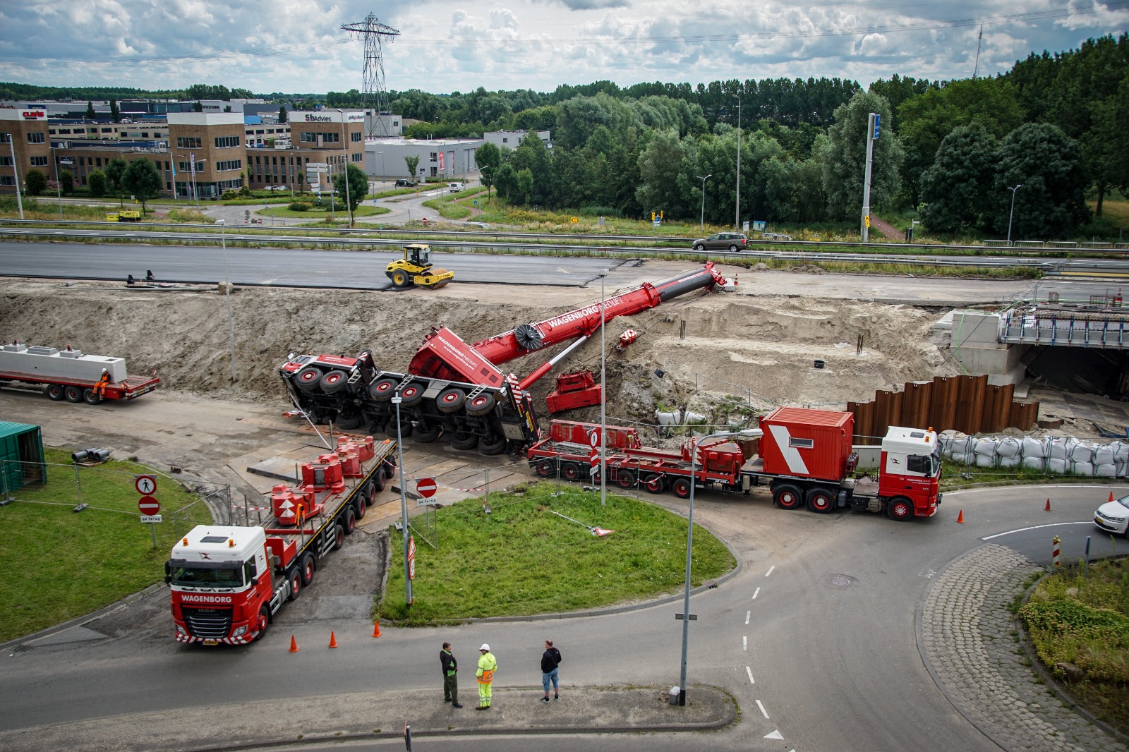 Bouwkraan omgevallen bij werkzaamheden Gotenburgweg