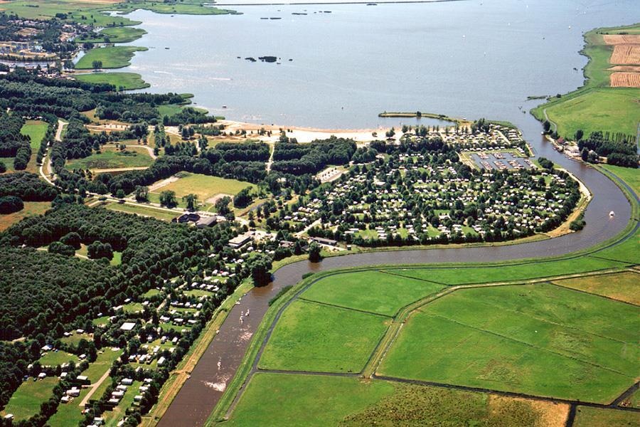 Kind (5) overleden aan verwondingen na explosie op plezierjacht Kropswolde