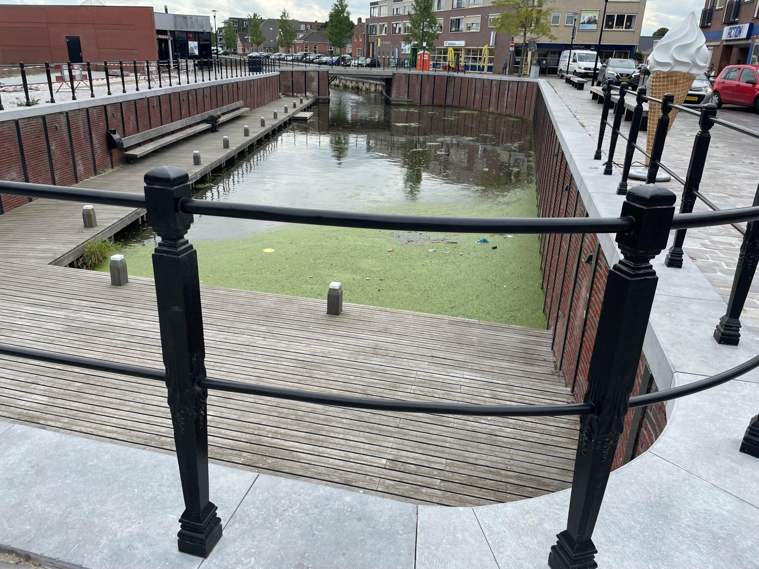 Nieuwste haventje van Groningen is onbereikbaar voor boten