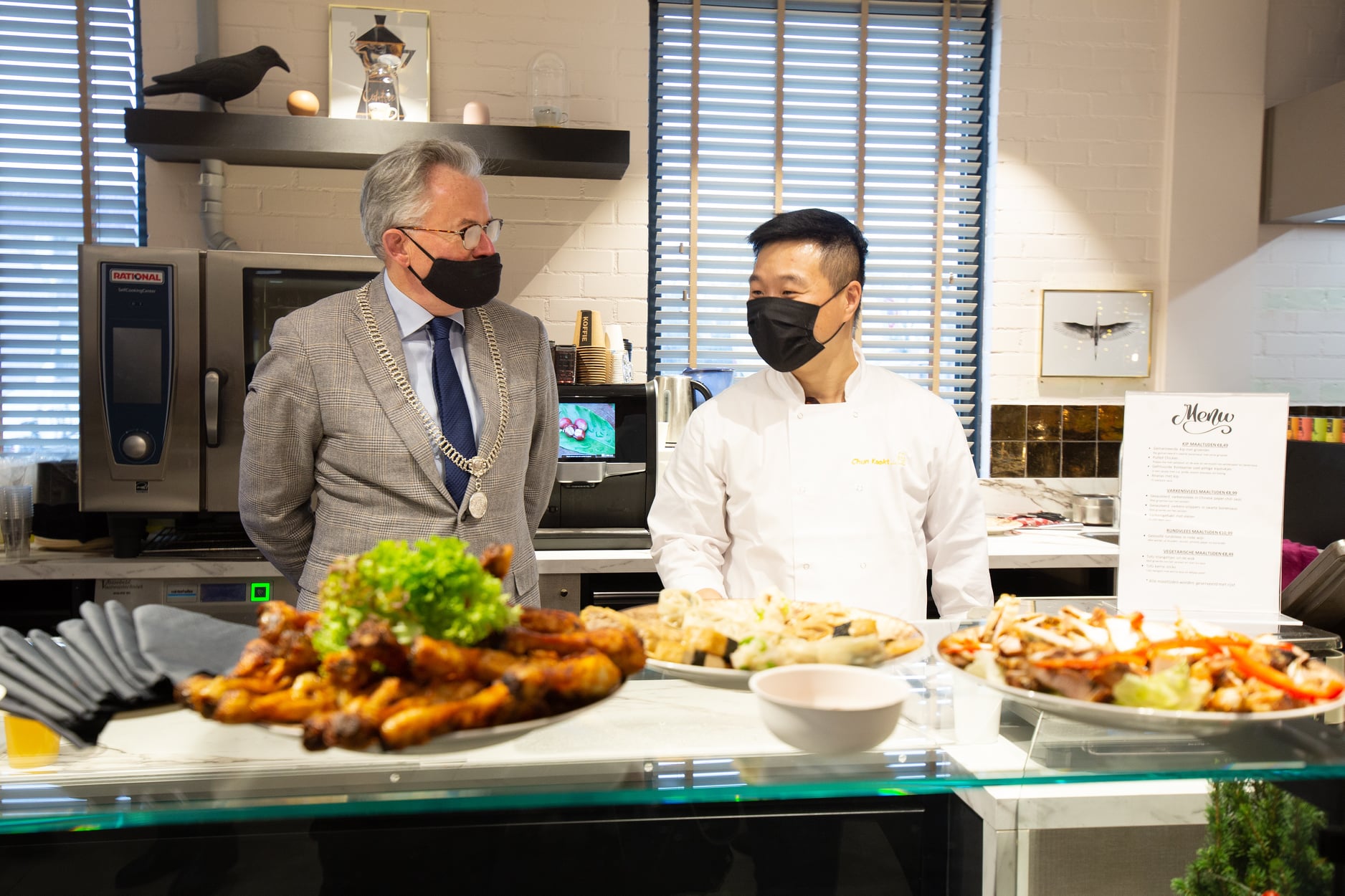 'Chinees zonder papieren’ Chun Yan start  - legaal - eigen restaurant