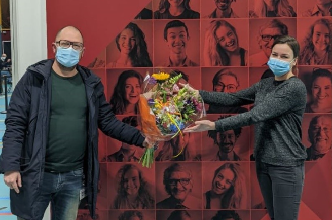 GGD Groningen zet miljoenste vaccinatie