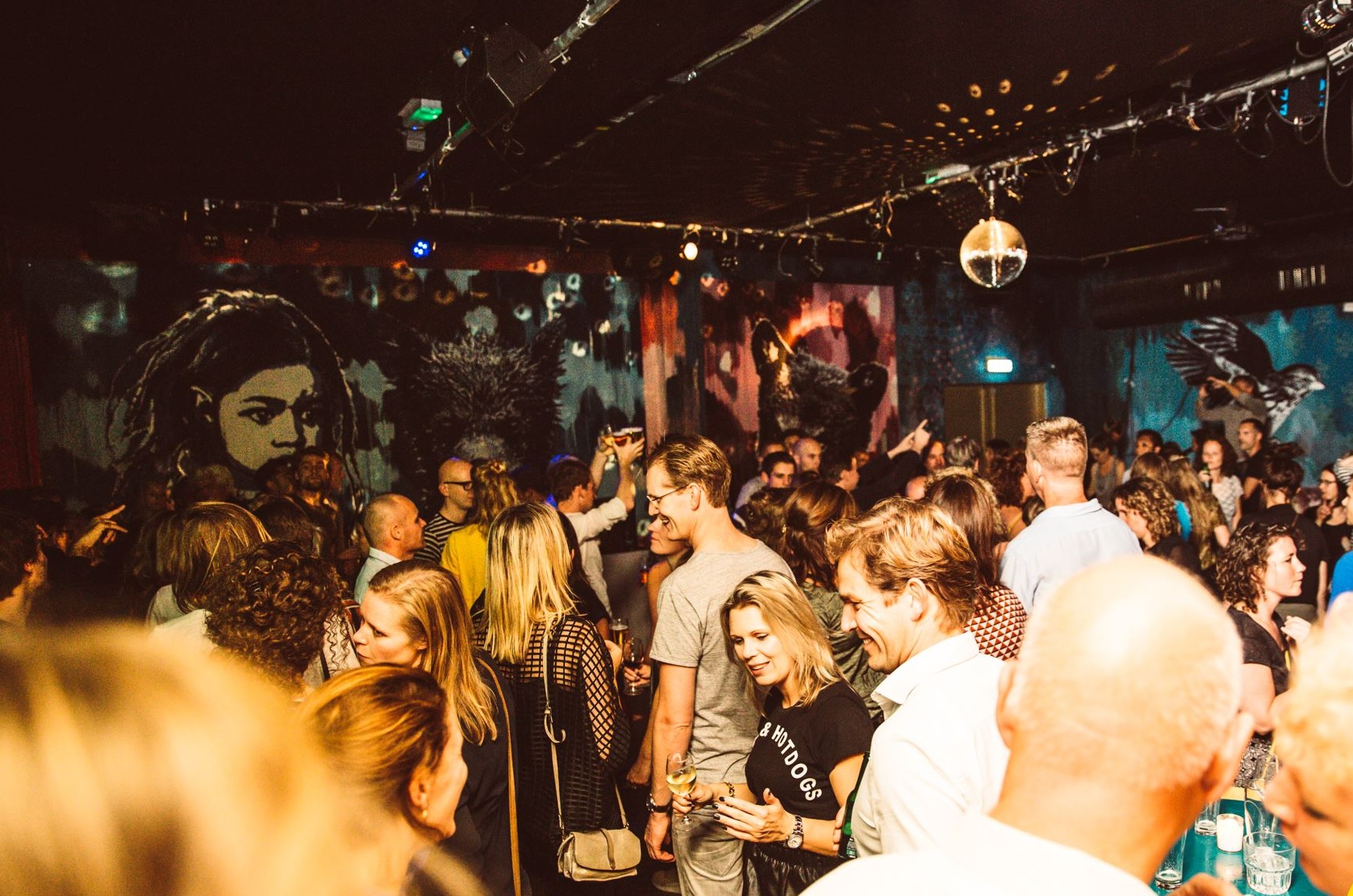 Nachtburgemeester Groningen: "Tien nachtclubs gaan dit weekend  open, en steeds meer clubs haken aan"