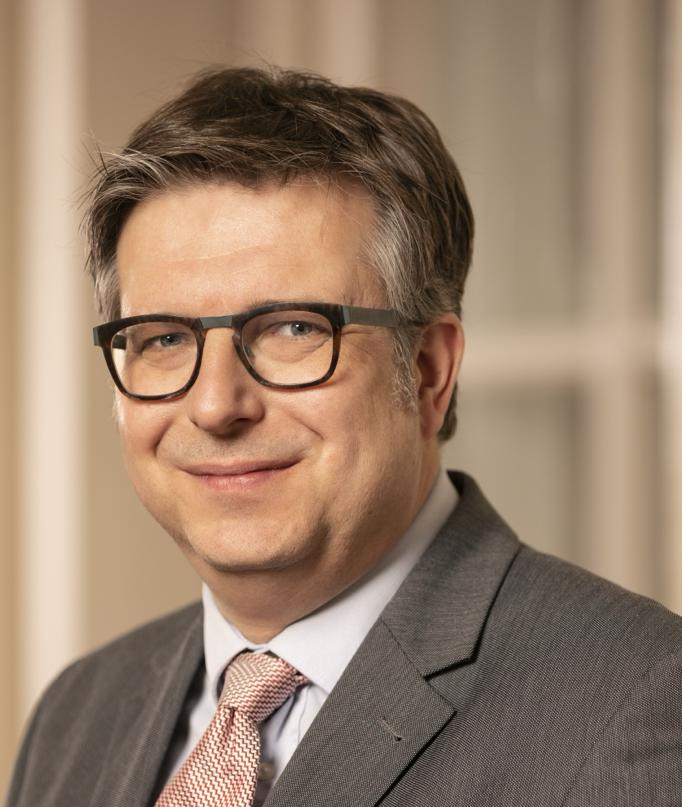 PvdA-wethouder Van der Schaaf kondigt vertrek aan en wordt dijkgraaf