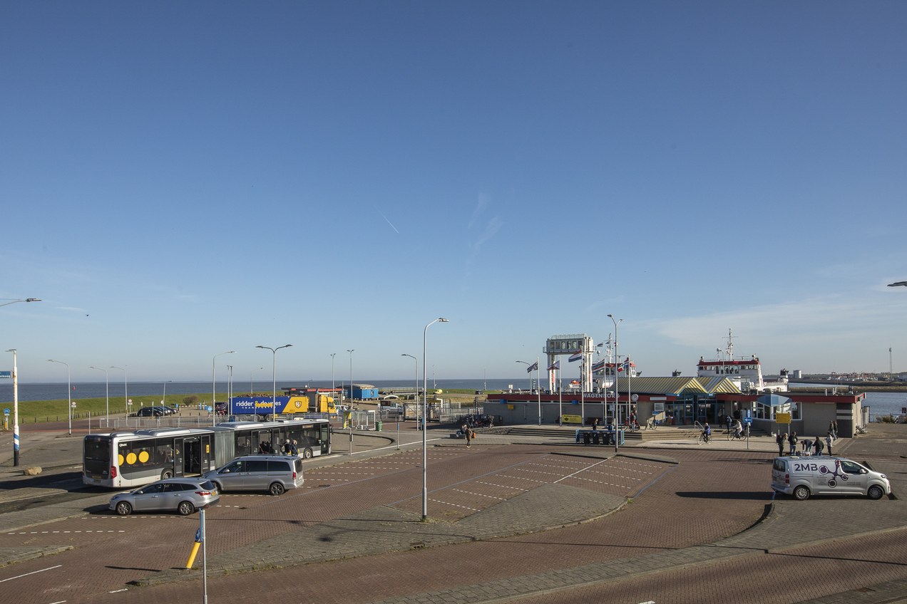 Extra bussen richting Schiermonnikoog tijdens Hemelvaart- en Pinksterweekend